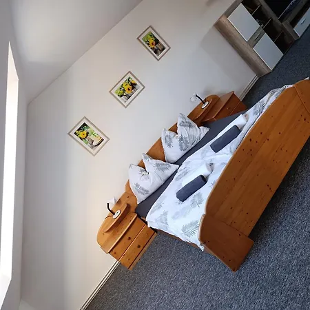 Apartman Cerna V Posumavi Adam A Eva Exterior photo